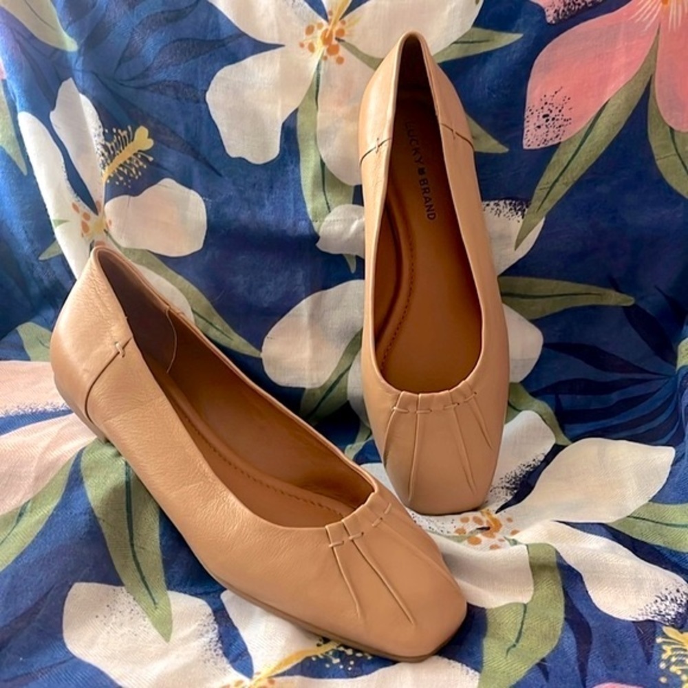 Brand New Lucky Brand Genuine Leather Devir Ballet Flats Neutral Square Toe